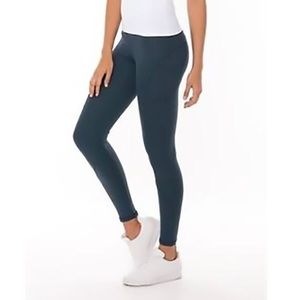 NWT Bluefish Sport "Shark" blue Sleek Legging, Sm